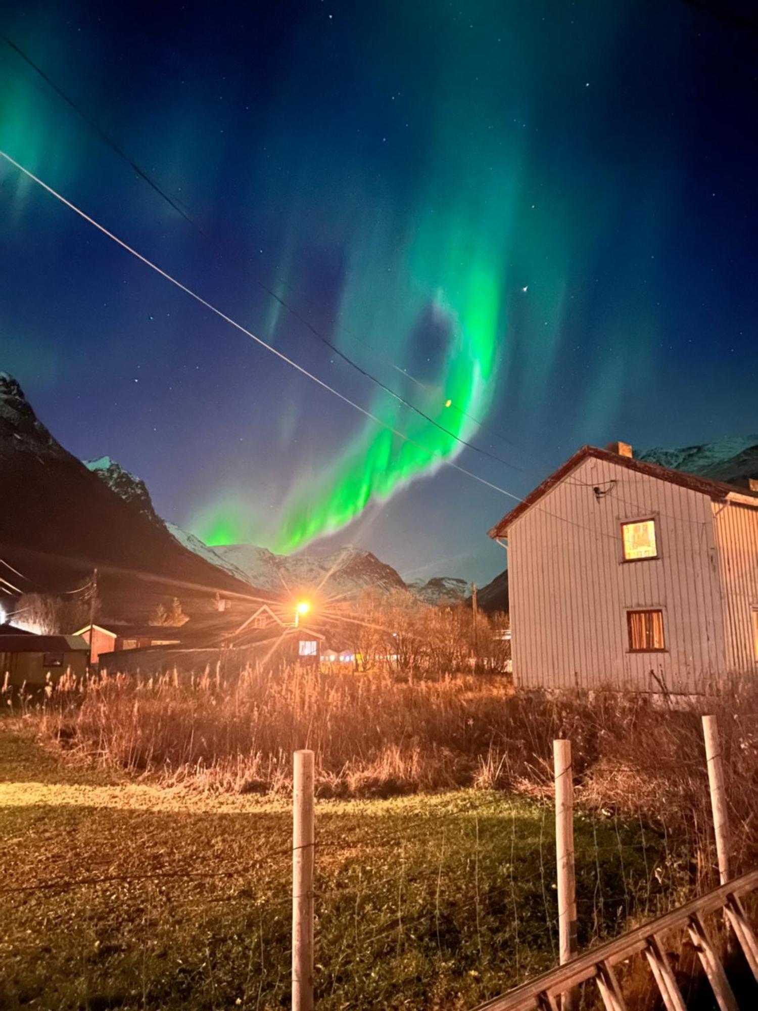 Alpan Apartments, Lyngenfjord Olderdalen ภายนอก รูปภาพ